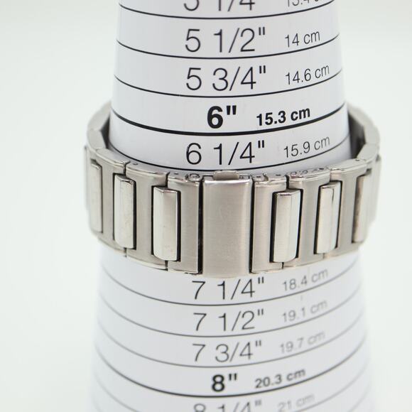 Kenneth Cole NY Mens Watch 43mm Gray Date Dial Stainless Steel w New Battery main image 10